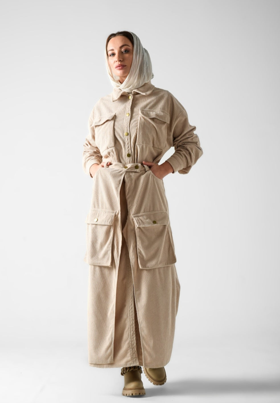 Veiled charm( camel/beige)