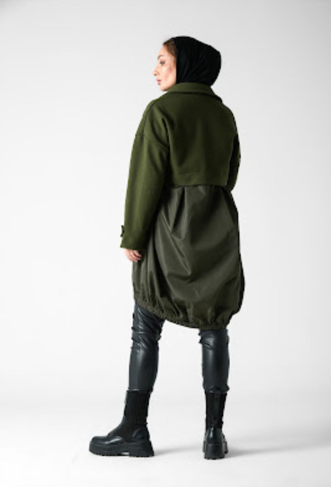 Tapestry of stars (Olive/black)