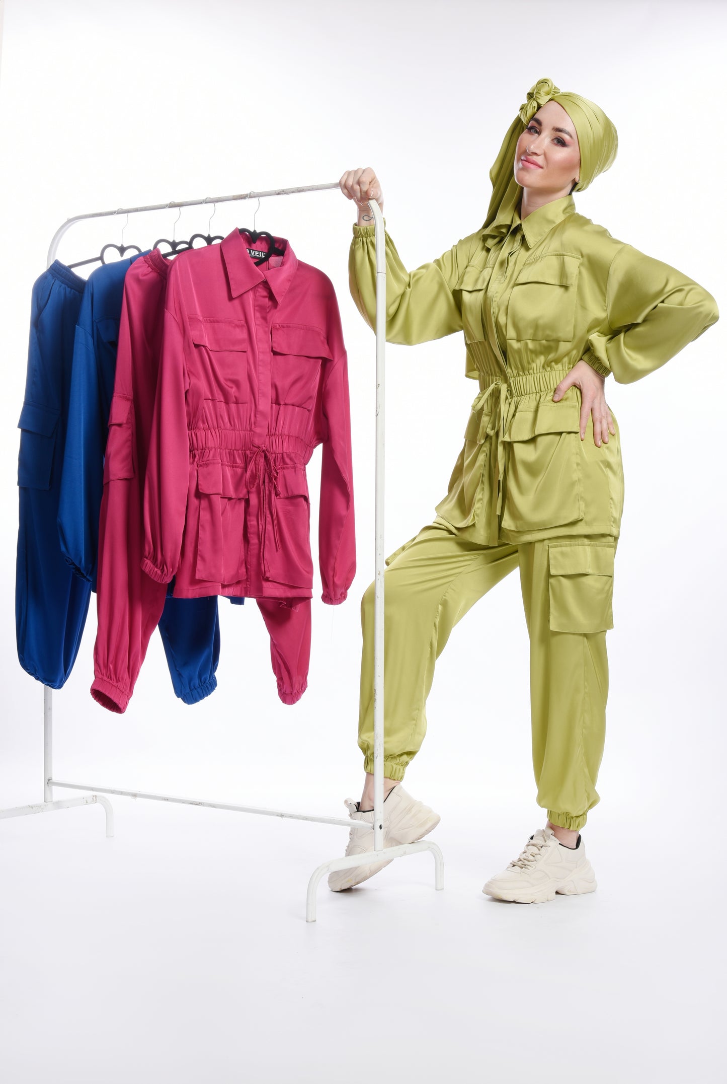 Sensational olive stain set