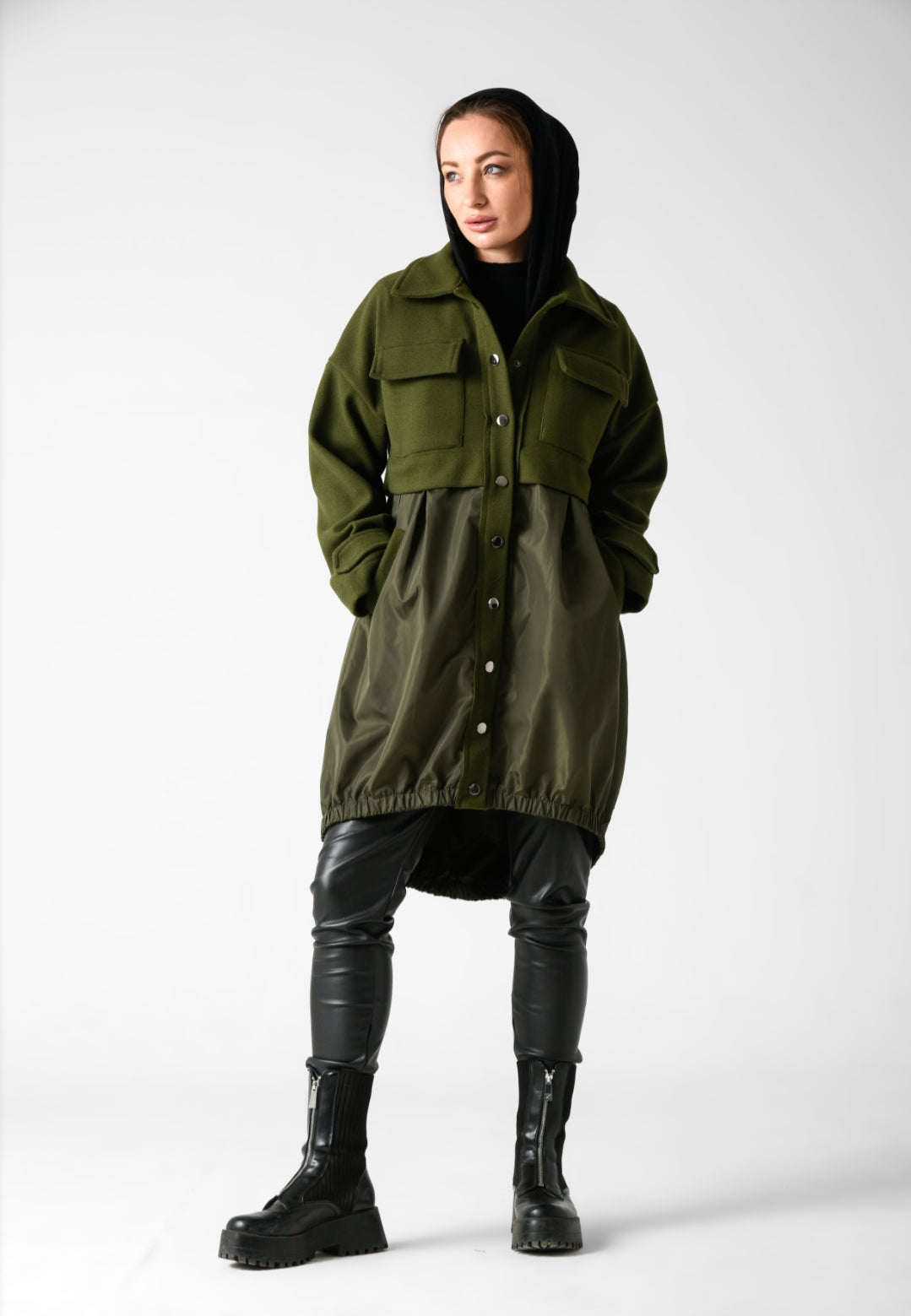 Tapestry of stars (Olive/black)