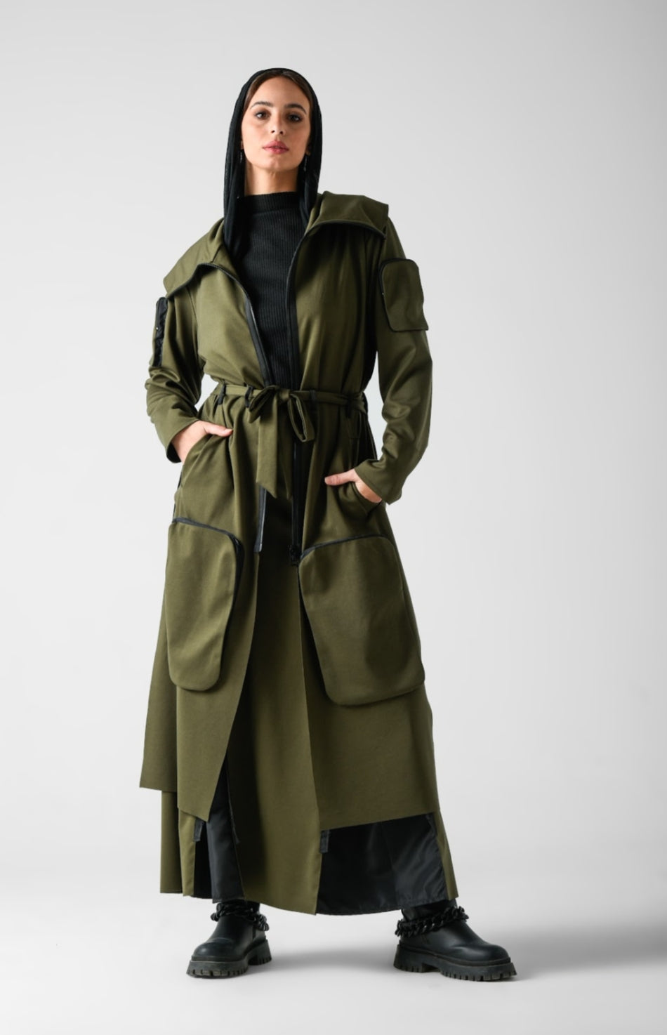 Mystical Masquerade (black/ olive)