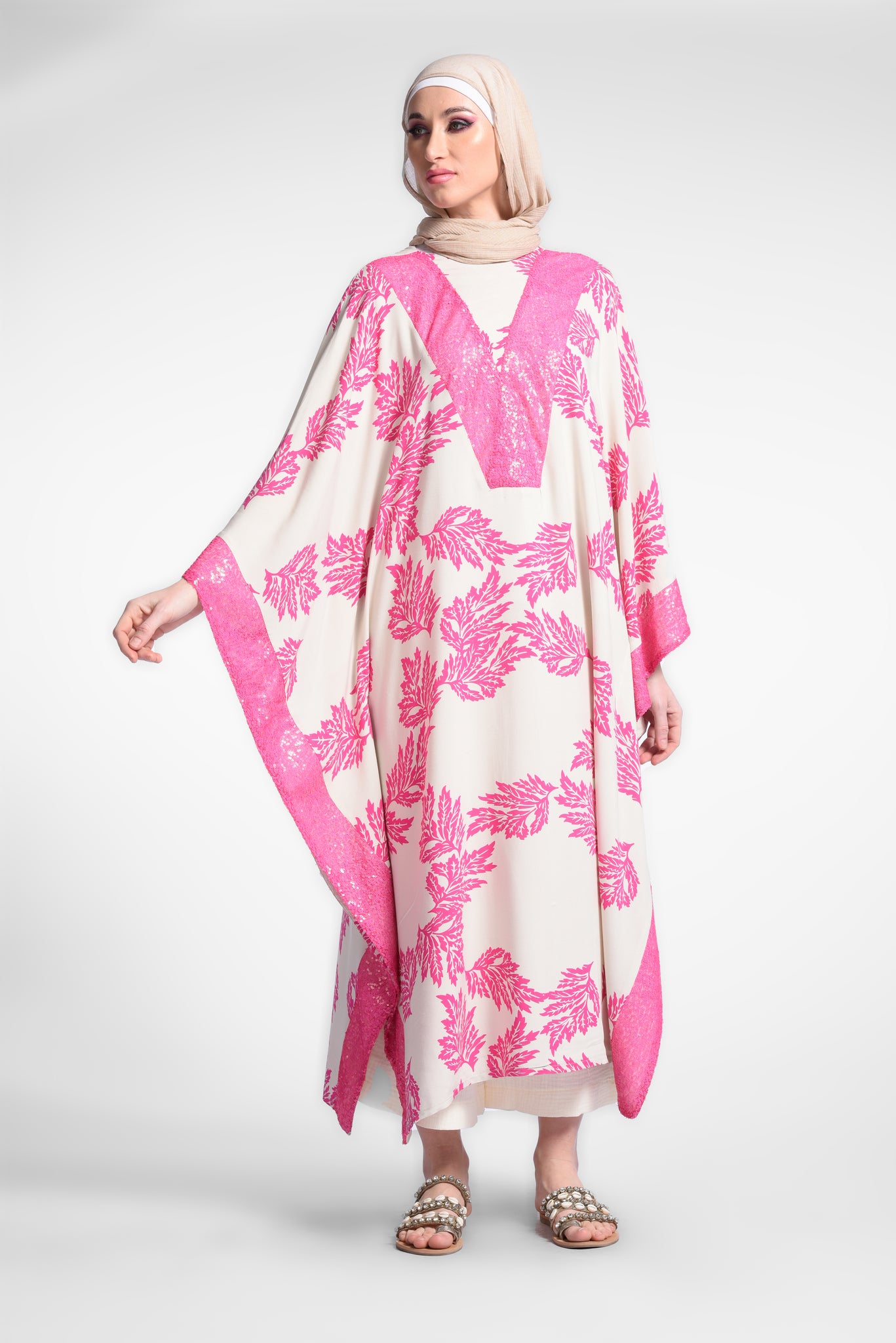 printed dress with long wide sleeves