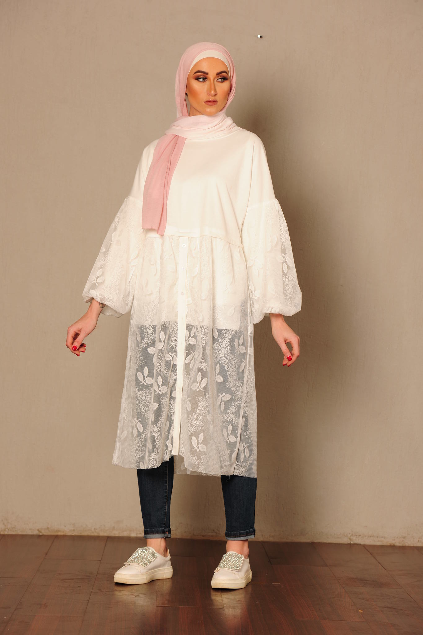 Long sleeve white blouse