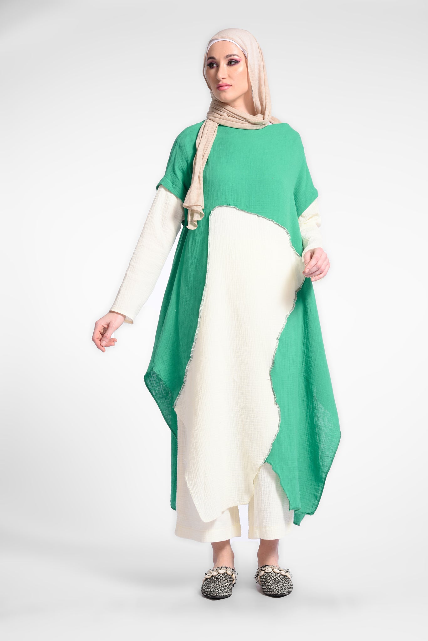 Green long-sleeved dress