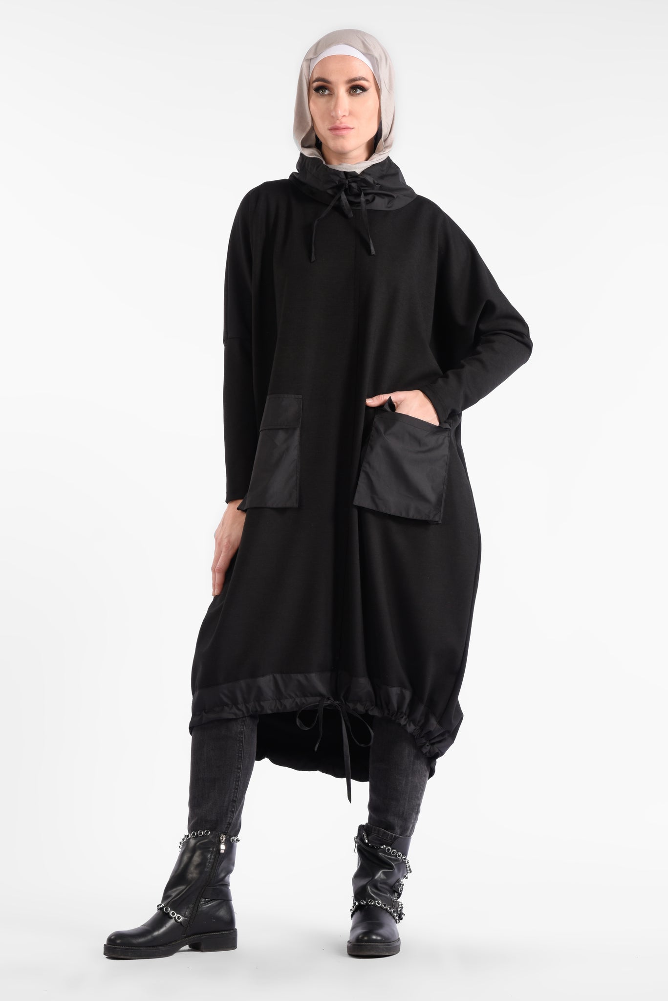 Black Midi Dress with Long Sleeves and pockets