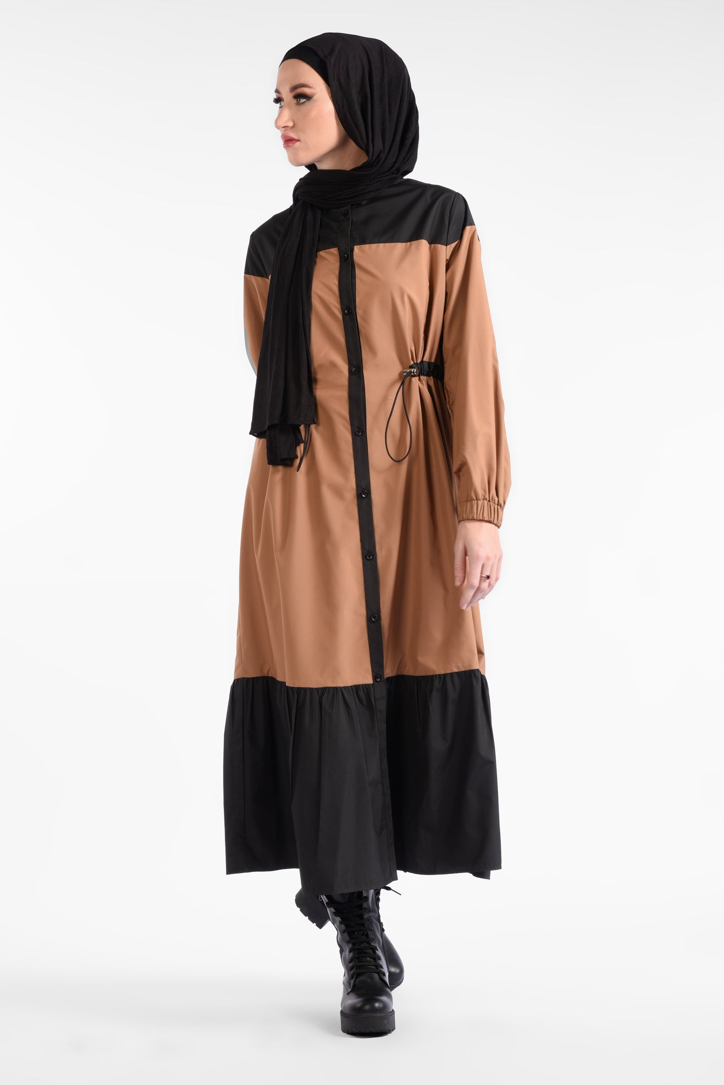 Long dress with elastic sleeves