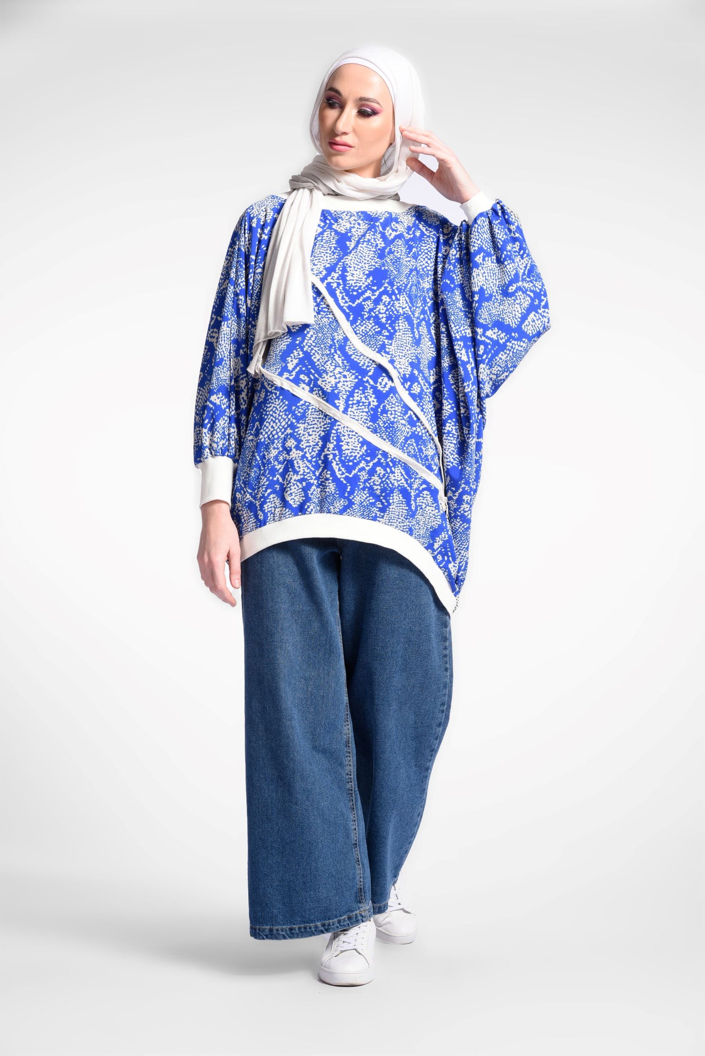 Blue Printed Balloon Sleeves Blouse