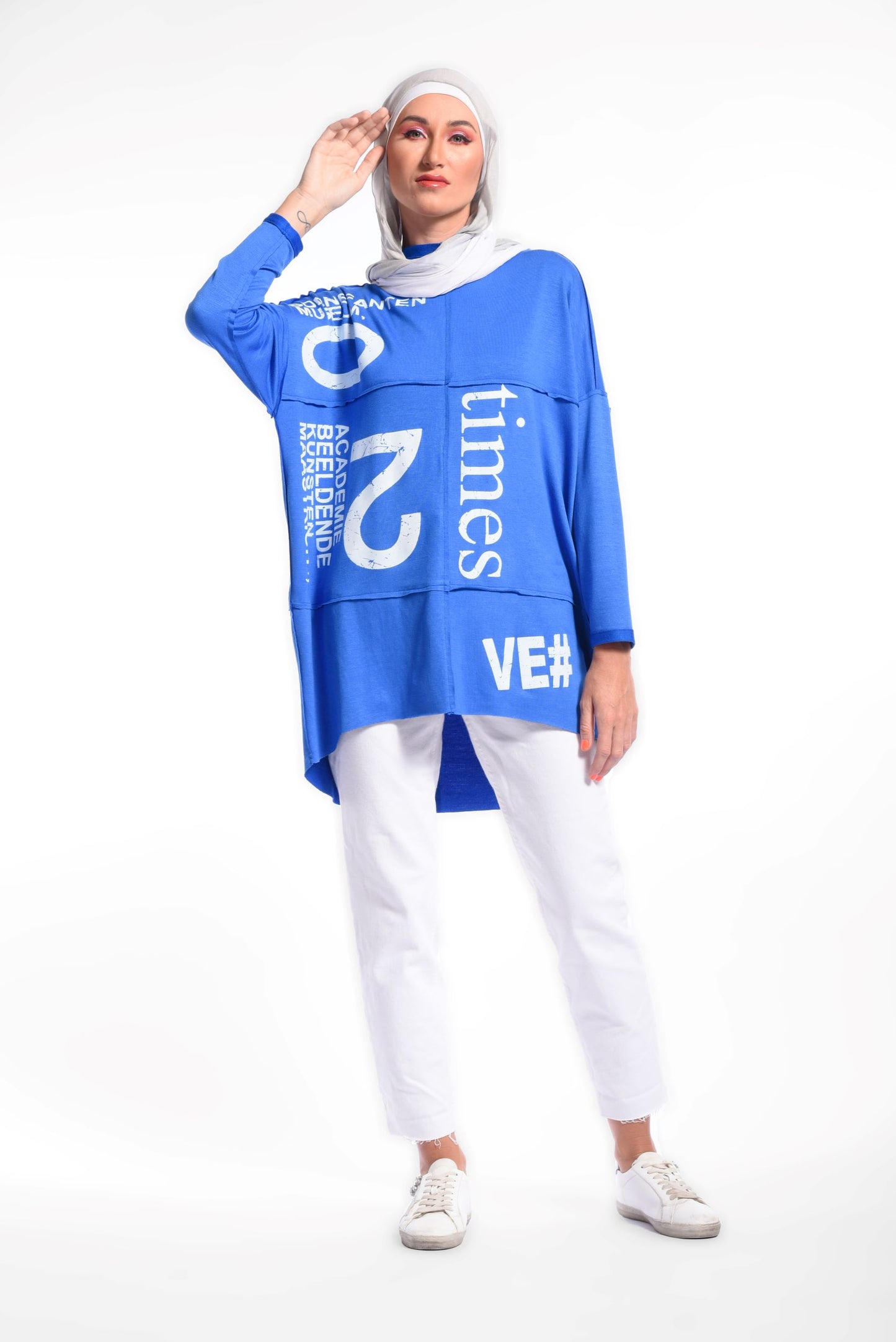 Blue Round Neck Long Sleeves High-Low Loose T-Shirt