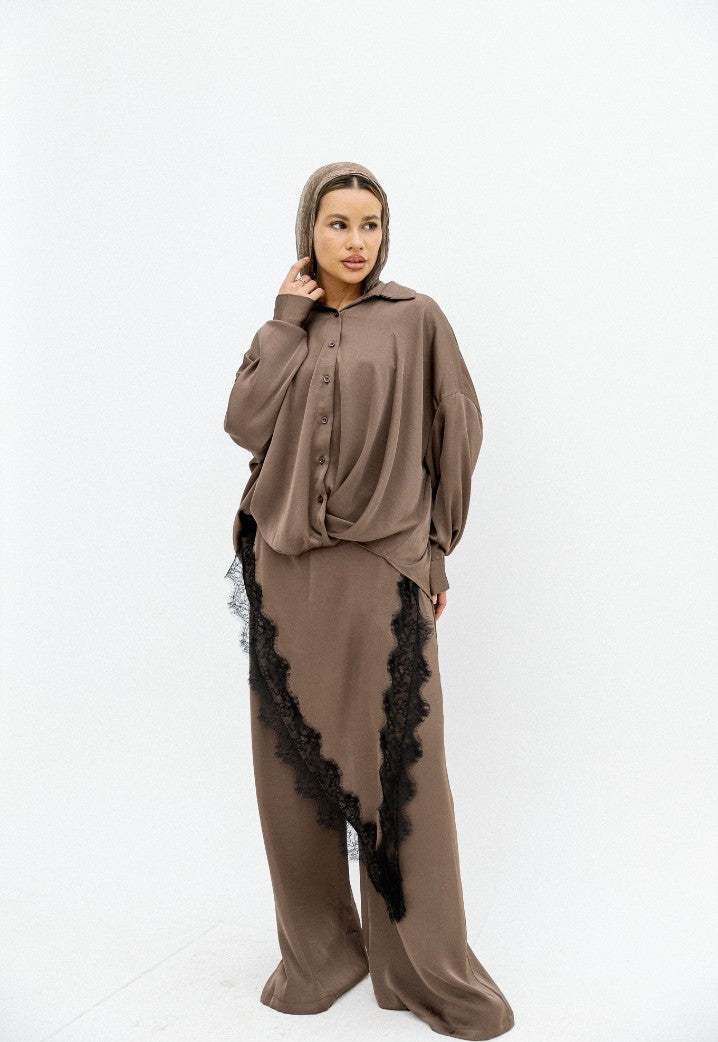 Sienna Lace-Trimmed Lounge Set (Chic, effortless, and comfortable)
