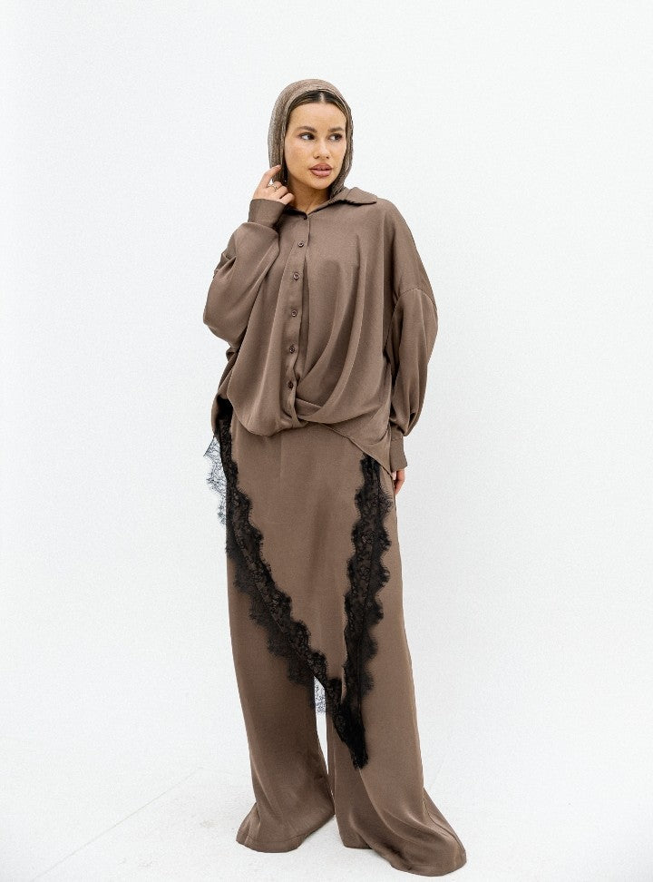 Sienna Lace-Trimmed Lounge Set (Chic, effortless, and comfortable)