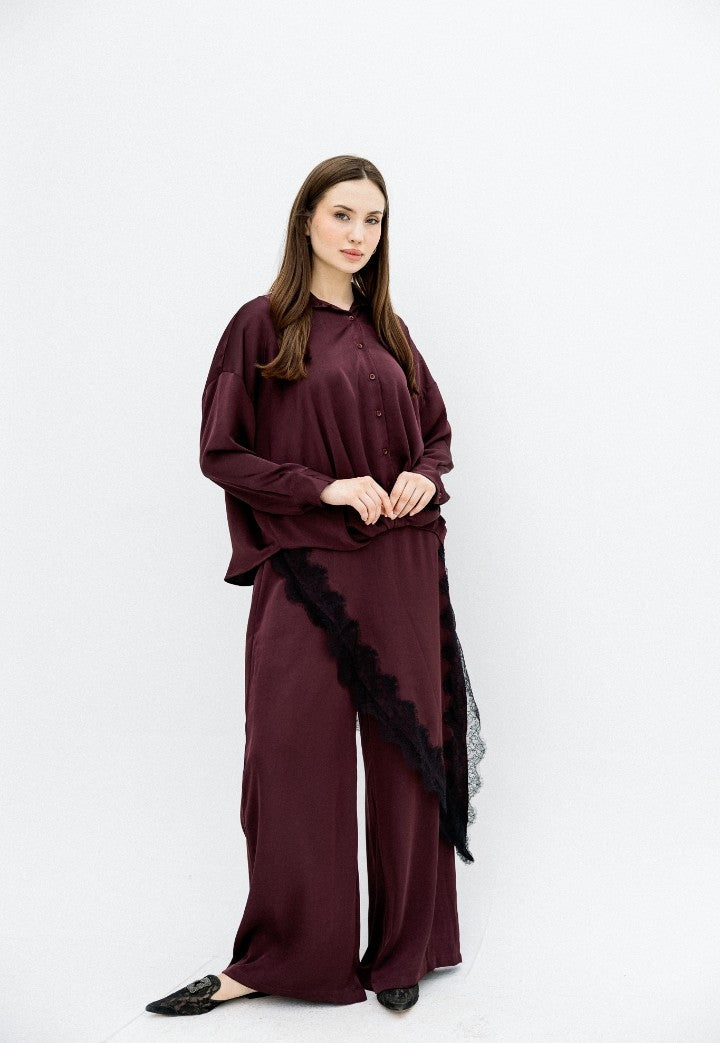 Sienna Lace-Trimmed Lounge Set (Chic, effortless, and comfortable)