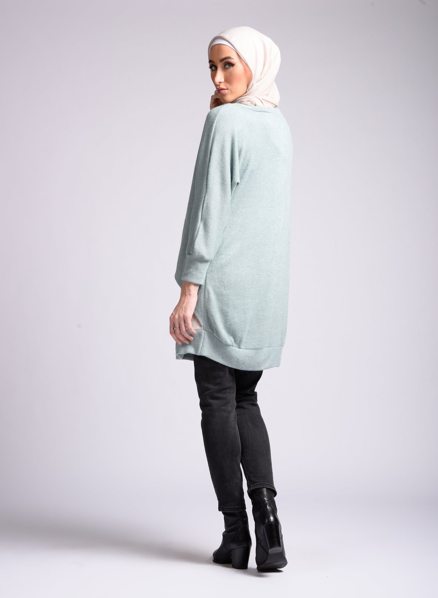 Long Sleeve Round Neck Blouse With Bow