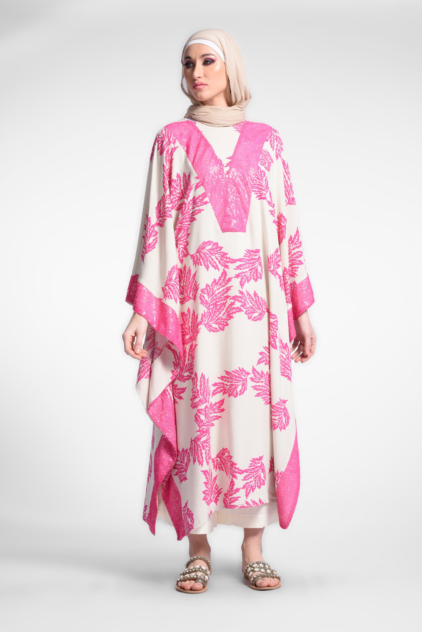 printed dress with long wide sleeves
