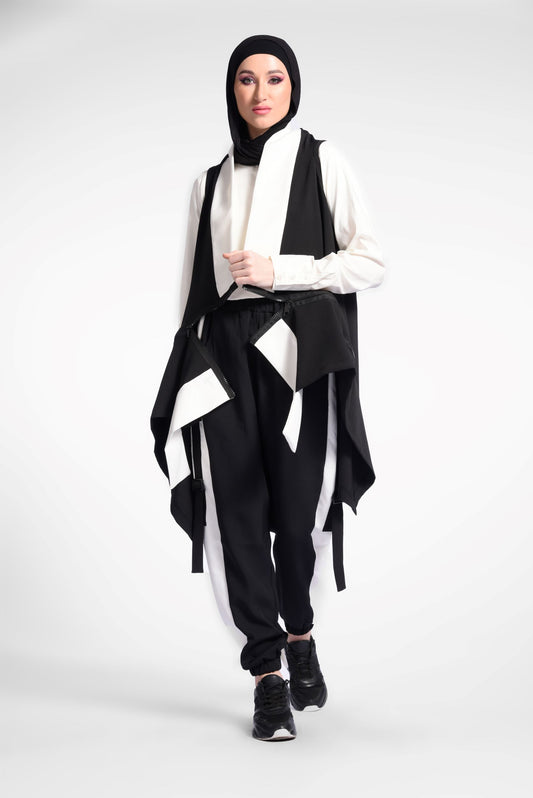 Black Sleeveless Vest