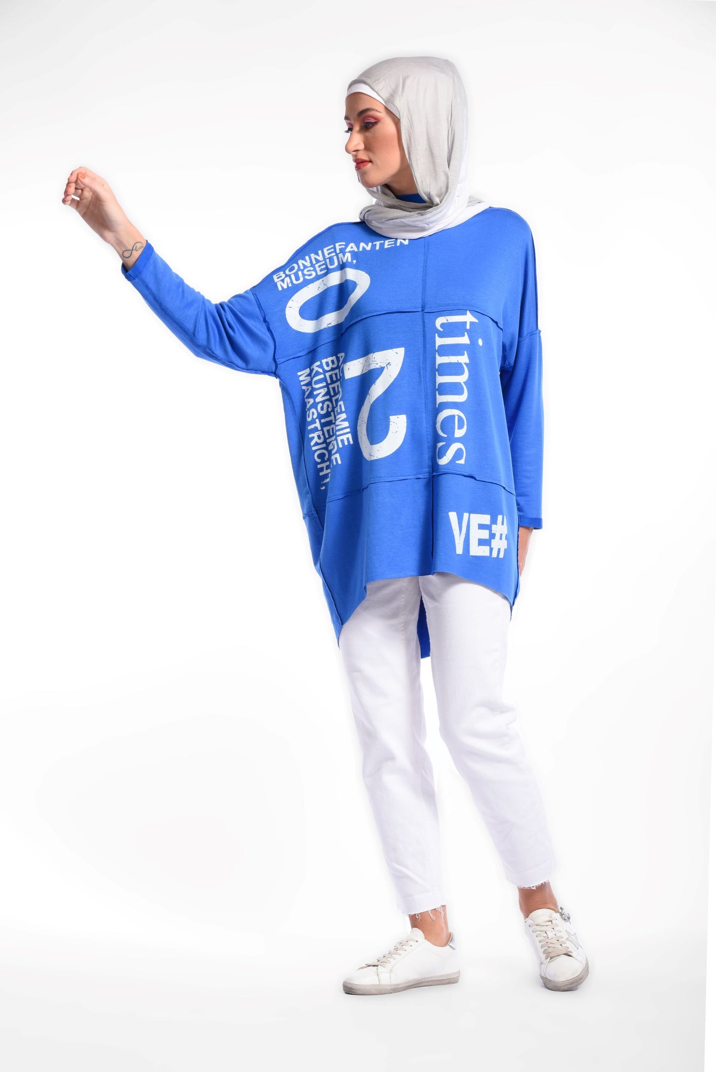 Blue Round Neck Long Sleeves High-Low Loose T-Shirt